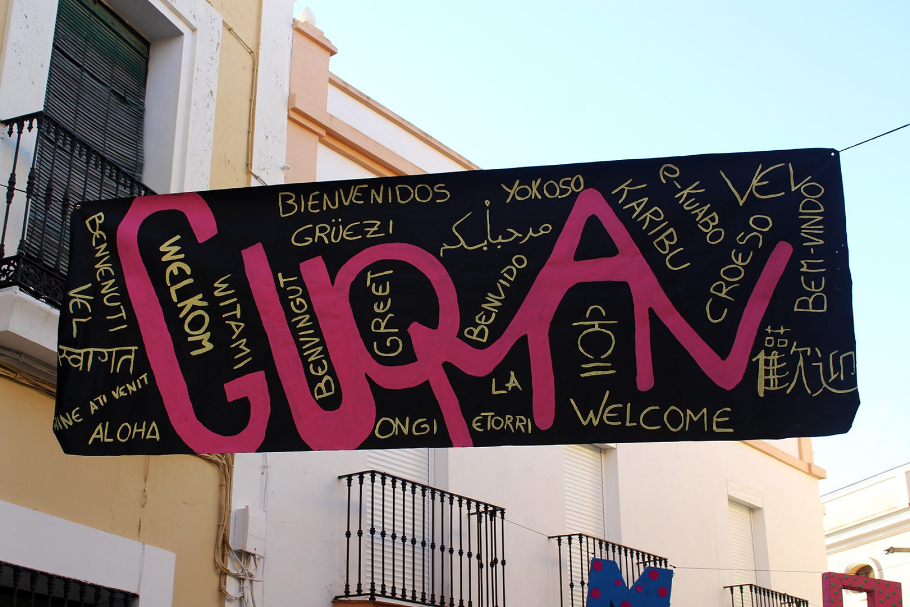 pancarta-bienvenida-guoman-festival-guarena-normal